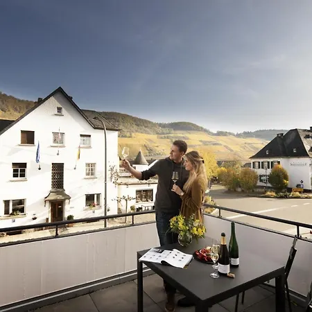 Ferienwohnung Claes Weinquartier - Weingut Claes Schmitt Erben Trittenheim Exterior foto